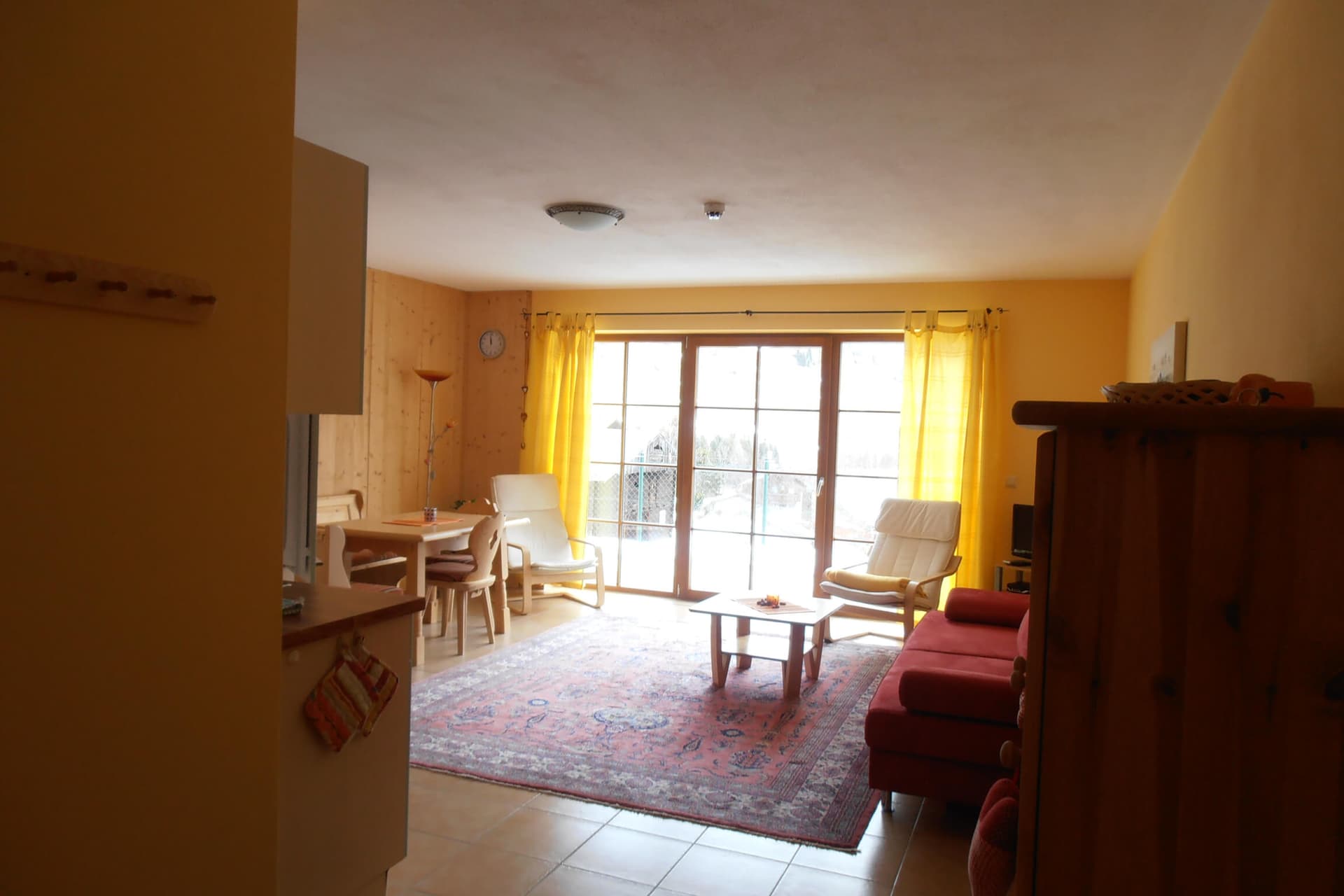 Cimaross Suite – Gemütliches Alpenapartment für Paare & kleine Familien